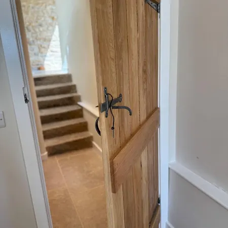 Rawcliffe Barn, 2 Bedroom, Up To 4 Guests *